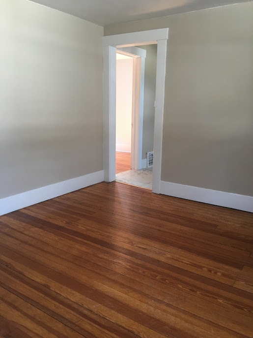 Living Room - 714 W Liberty St