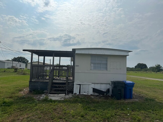 Building Photo - Quiet Dover Mobile Home Park