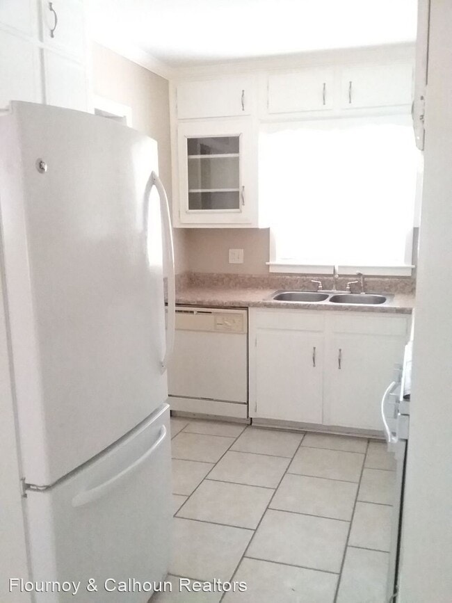 Foto del edificio - 3 br, 2 bath House - 380 Victoria Drive