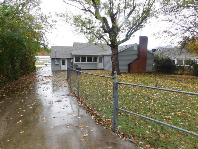 Building Photo - 1428 Tennessee Ave