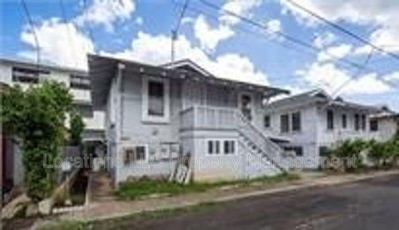 Primary Photo - 1731 Algaroba St