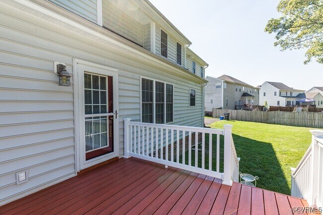 Building Photo - 14018 Mountshire Ln