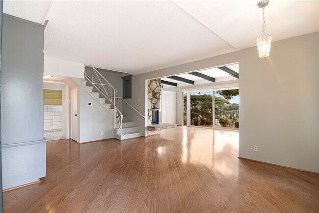 Foto del edificio - 934 Highline Rd