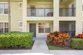 Building Photo - 166 SW Peacock Blvd