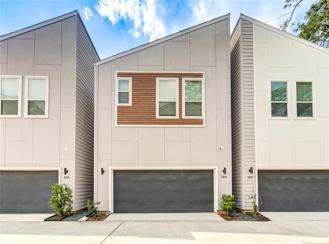 Building Photo - 564 Janisch Rd