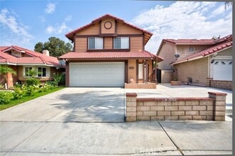 Building Photo - 14540 Autumn Pl