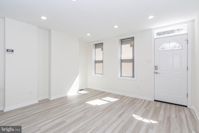 Foto del edificio - 2711 Oakford St