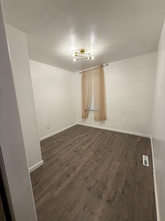 Foto del edificio - 5411 Hamilton Ave