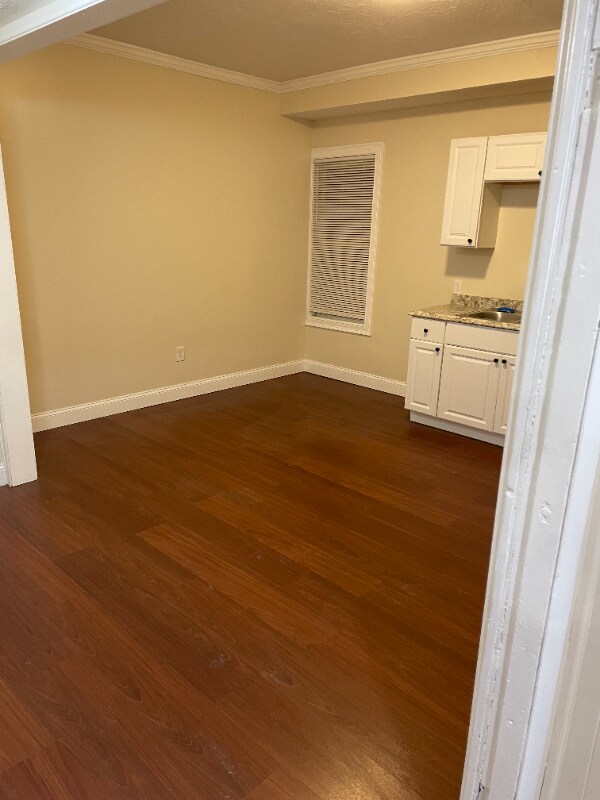 Foto del edificio - 465 N Belmont St