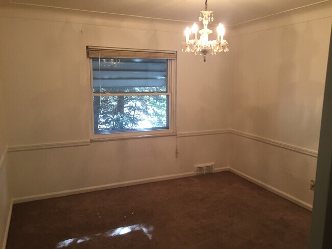 Foto del edificio - 2120 Secor Rd