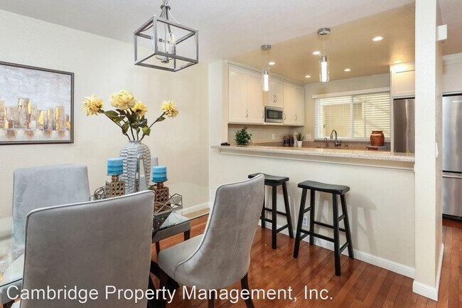 Building Photo - 2 br, 1.5 bath House - 149 California Ave,...