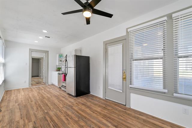 Foto del edificio - 422 N Woods St