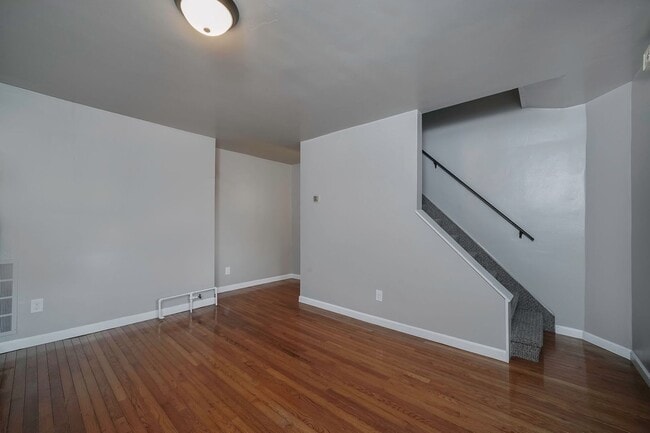 Foto del edificio - 3469 Denny St