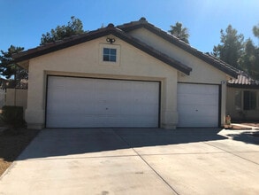Building Photo - 965 E Eldorado Ln
