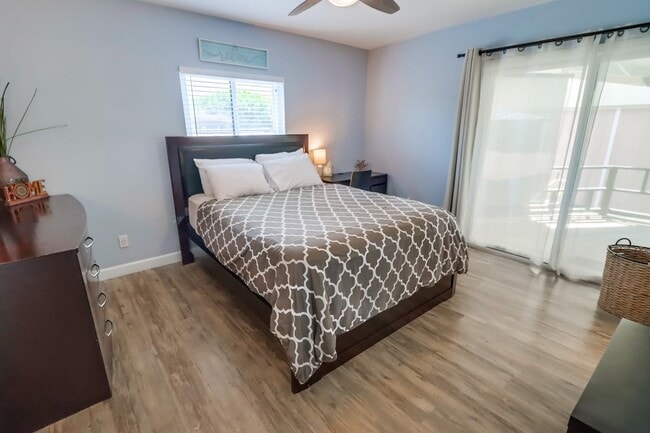 Foto del edificio - 3856 Loma Alta Dr