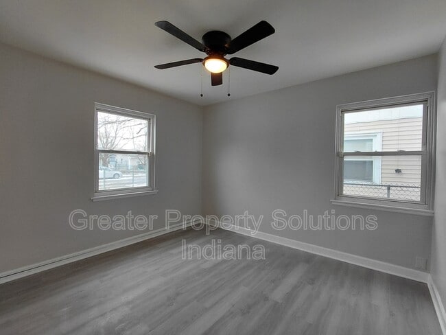 Foto del edificio - 7520 Chestnut Ave