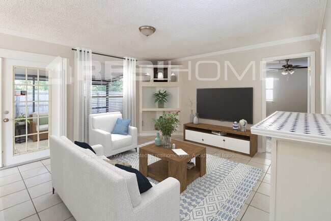 Foto del edificio - 3739 Mandarin Woods Dr N