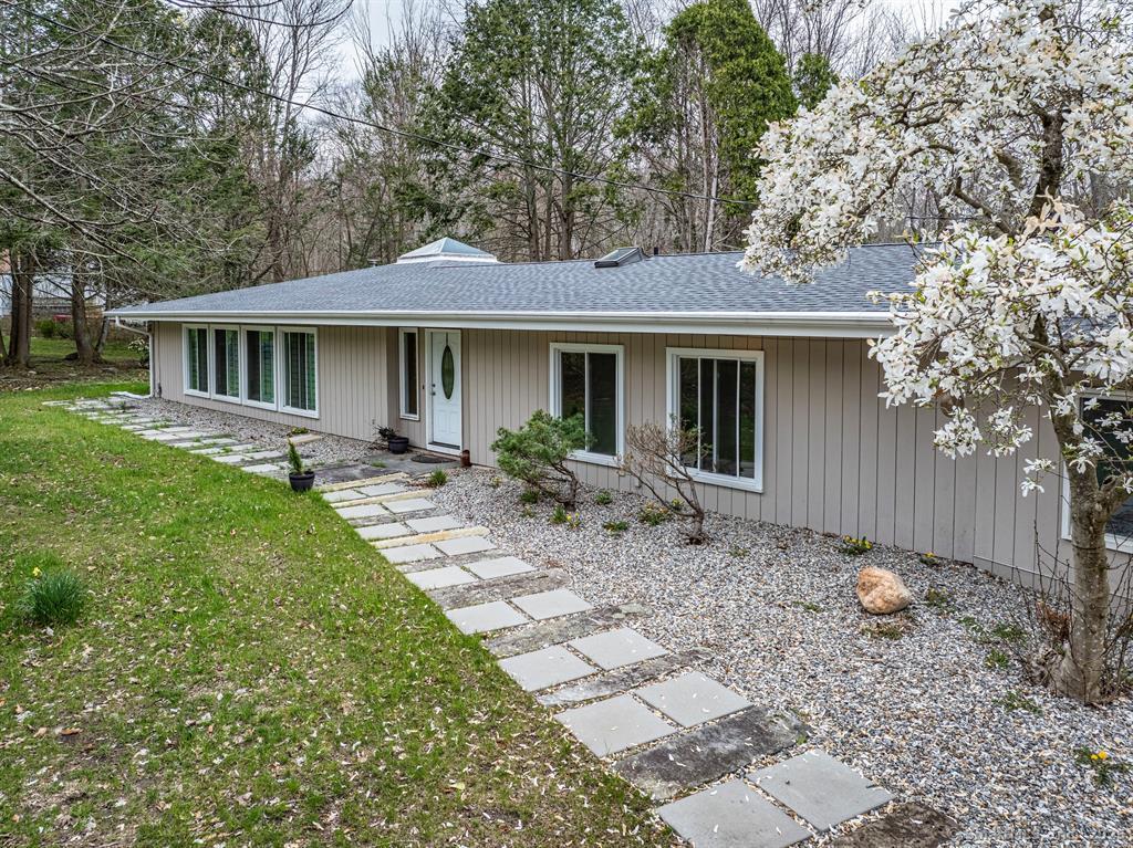 Primary Photo - 141 Gurleyville Rd