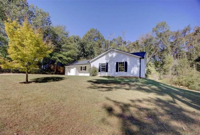 Building Photo - Room in House on Navajo Trail