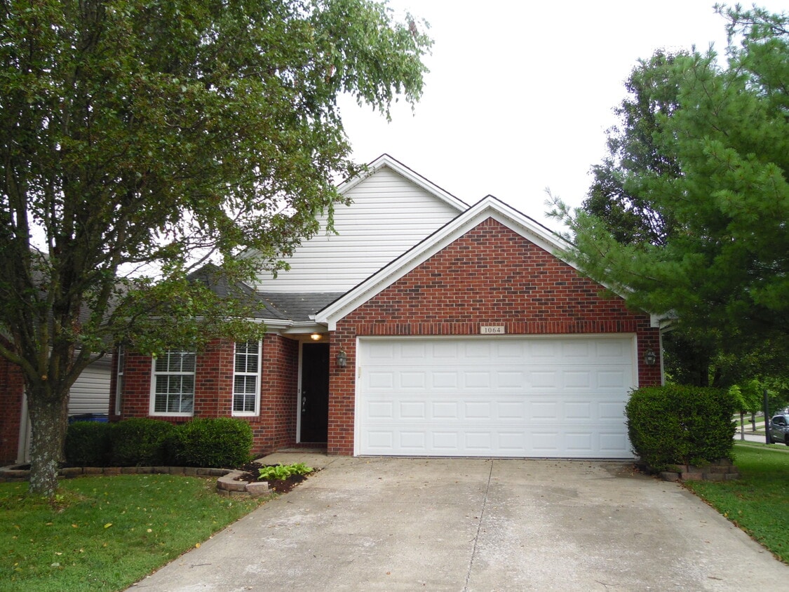Primary Photo - 1064 Brick House Ln