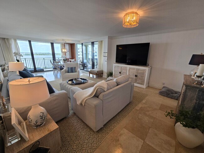 Foto del edificio - 5460 N Ocean Dr