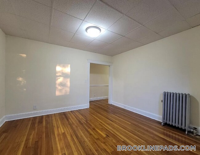 Foto del edificio - 364 Riverway