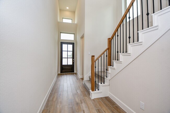 Foto del edificio - 3223 Rockrose Pl