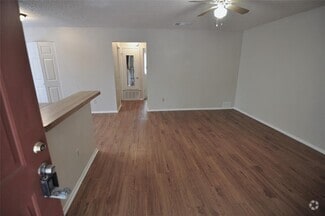 Building Photo - 11300 Nicole Cove