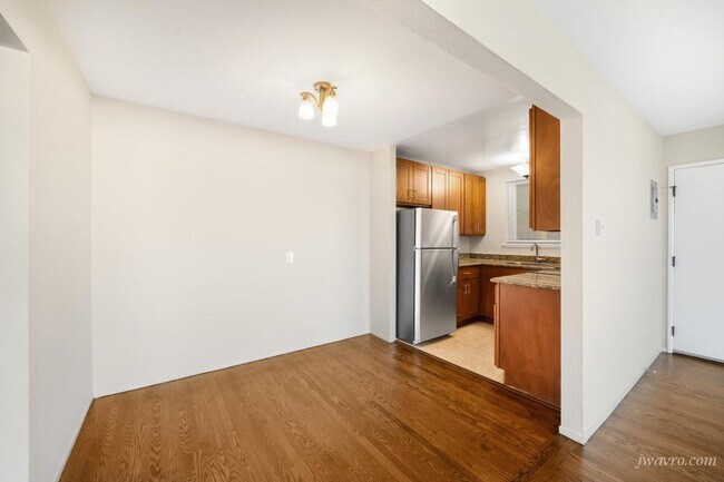 Foto del edificio - 765 Burnett Ave