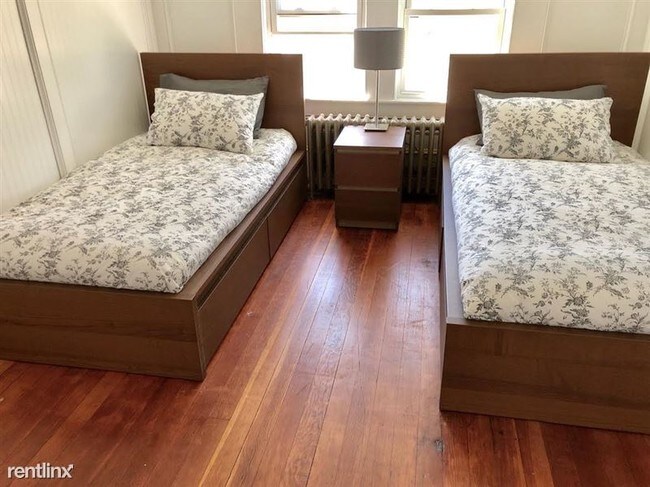 Foto del edificio - 3 br, 1 bath House - 641 Fitch St
