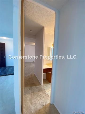 Building Photo - 1683 Palamoi St