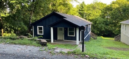 Building Photo - 3759 Grace Ave