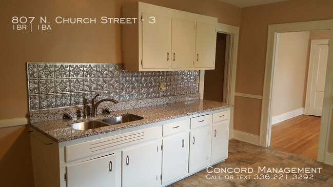 Building Photo - 807 N. Church Street Apt. #3