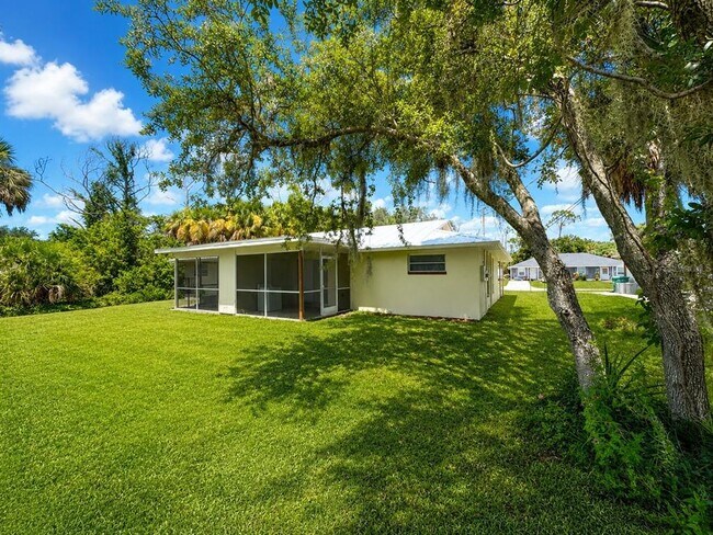 Foto del edificio - 257 Camillia Ln