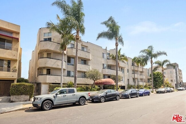 Photo - 1240 S Corning St Apartment