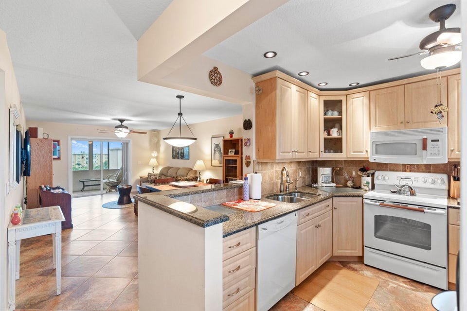 Foto principal - 2615 NE 1st Ct