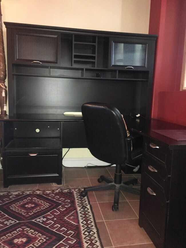 Desk/workspace - 749 Contra Costa Ave