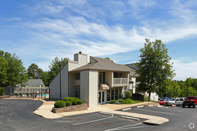 pebble point apartments ballwin mo