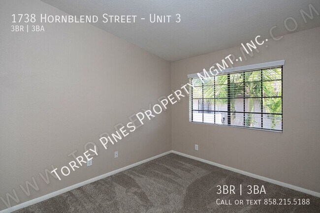 Foto del edificio - *OPEN HOUSE: 3/15 1:30-2:30PM* 3Br Townhom...