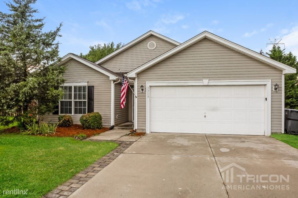 Primary Photo - 3313 Alderpoint Ln