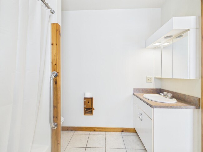 Foto del edificio - 1555 Main St