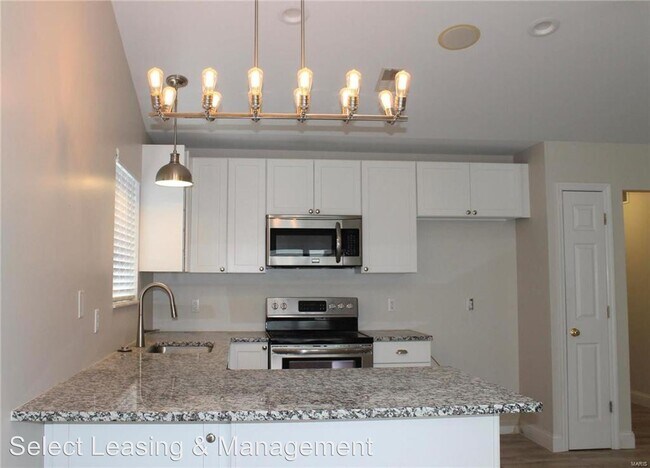 Building Photo - 2 br, 1 bath House - 10329 Garibaldi Place