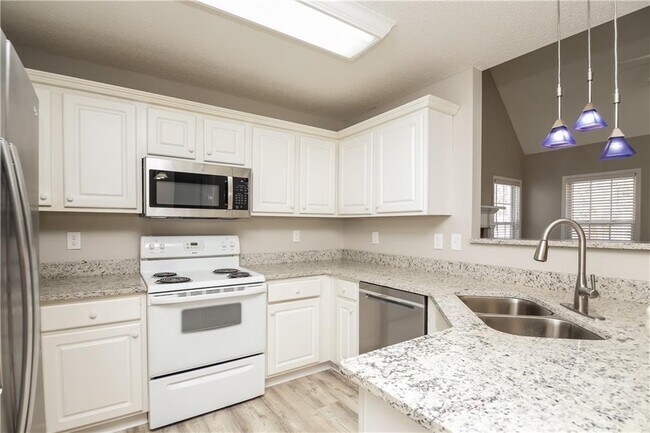 Foto del edificio - 105 Legend Creek Hollow