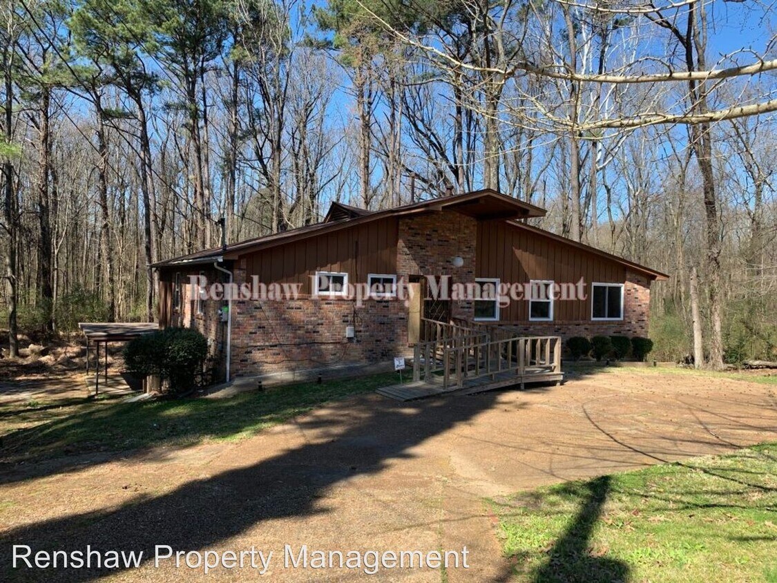 Primary Photo - 3 br, 2.5 bath House - 4526 Lakemont Dr.