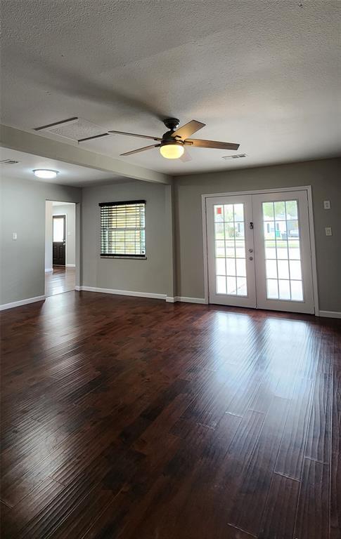 Building Photo - 6530 Westview Dr