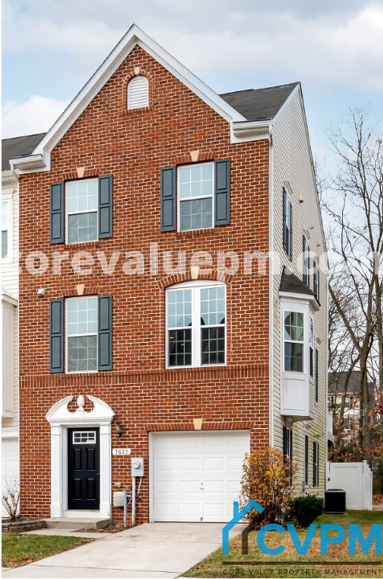 Primary Photo - 7622 Timbercross Ln
