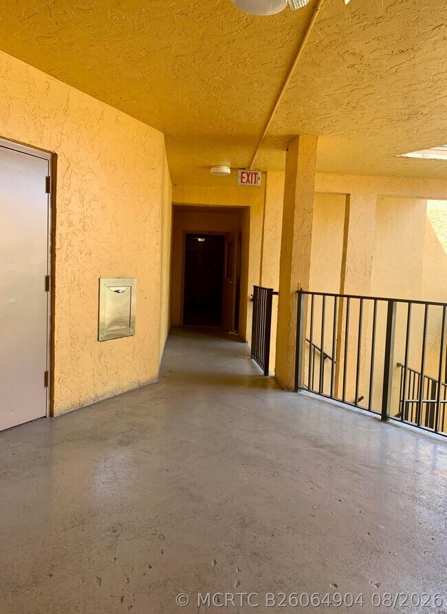 Foto del edificio - 4364 NW 9th Ave