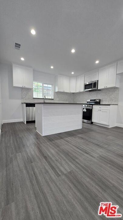 Foto del edificio - 8414 Wiley Post Ave