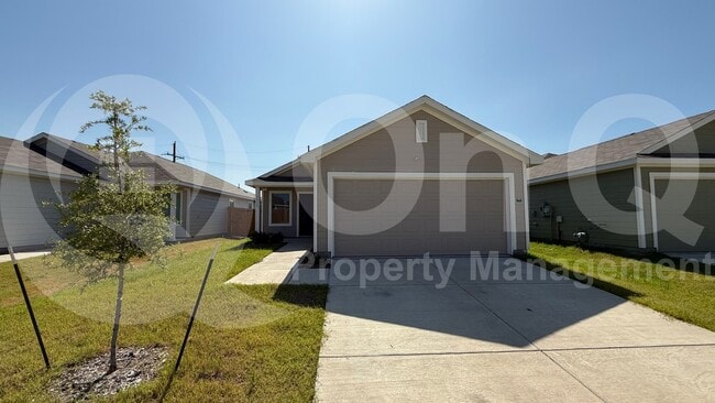Building Photo - 1117 Desert Willow Dr