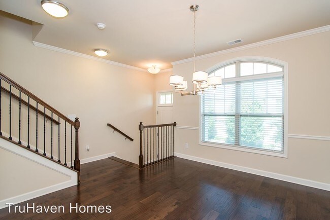 Building Photo - 2 br, 3.5 bath House - 2260 Lavista Court